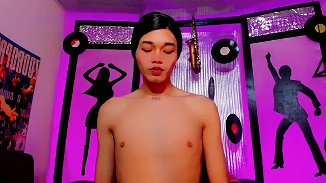 Madison Mujica online show from February 20, 11:32 am