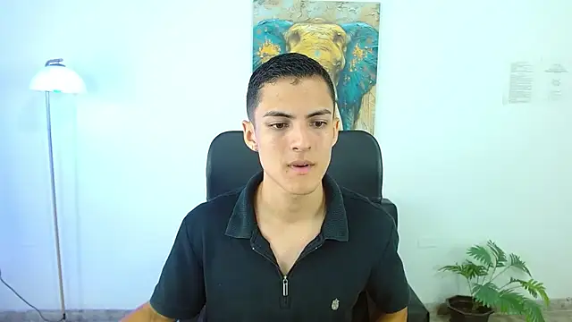 Matiius18 online show from April 14, 1:39 pm