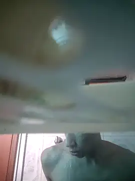 Snapshot of Rolito69 chatting on October 4, 5:11 pm Rolito69 online show from October 4, 5:11 pm