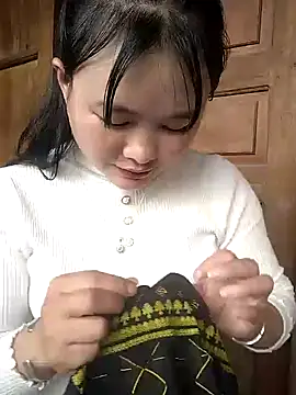 Chaotam1 online show from November 10, 8:35 am