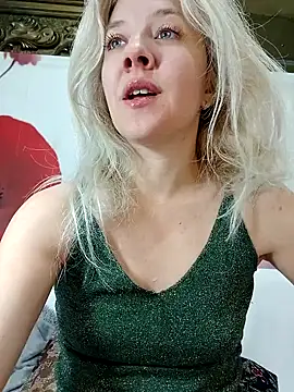 HeronDenni online show from December 3, 1:02 am