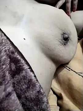 beena01 online show from January 7, 6:43 pm