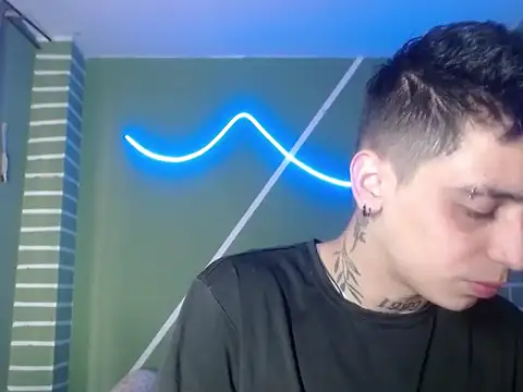 xalejo max online show from December 15, 9:19 pm