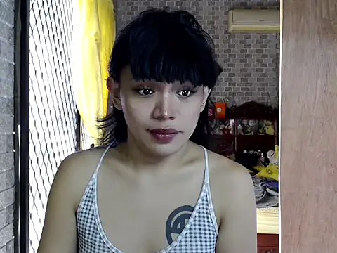 Snapshot of kylinexx chatting on April 30, 12:17 am kylinexx online show from April 30, 12:17 am