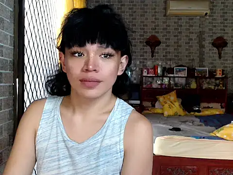 Snapshot of kylinexx chatting on August 9, 4:17 am kylinexx online show from August 9, 4:17 am