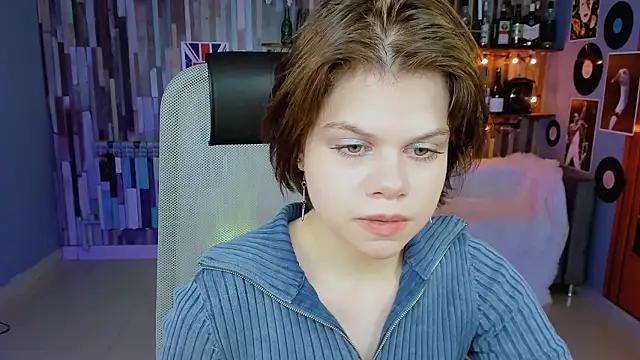 EllieMurler online show from January 14, 1:06 pm