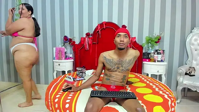 CaroyAndy online show from May 3, 12:44 pm