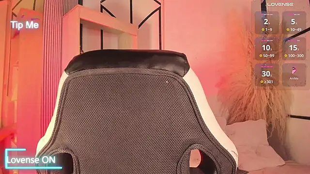 sunnypaytton online show from March 27, 12:38 pm