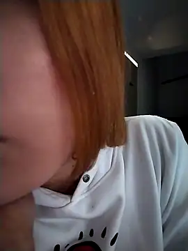 Snapshot of Celeste_Presstigge chatting on October 15, 9:04 pm Celeste Presstigge online show from October 15, 9:04 pm