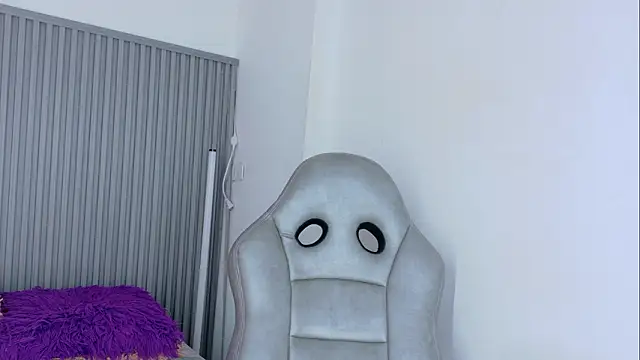 Celeste Presstigge online show from February 24, 11:25 pm