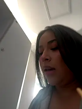 Zoey thompson online show from September 22, 7:38 pm