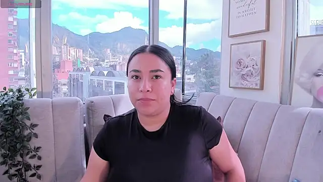 Zoey thompson online show from October 7, 7:55 pm