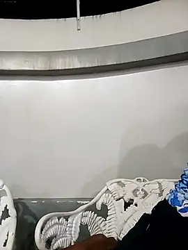 jadecristina online show from March 17, 1:10 am