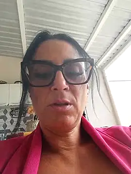 Snapshot of jadecristina chatting on May 26, 1:51 pm jadecristina online show from May 26, 1:51 pm