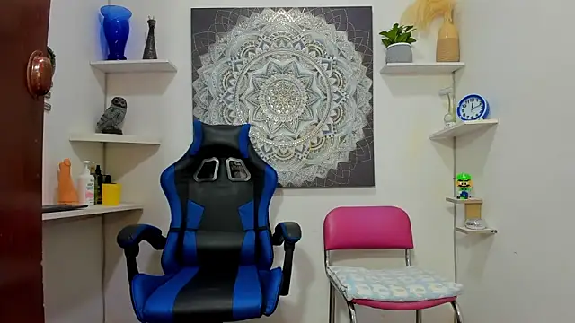 marsmith1 online show from April 24, 7:27 pm