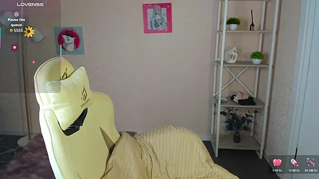 R0cket bunny online show from September 19, 12:02 am