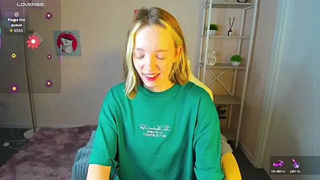 R0cket bunny online show from September 24, 12:03 am