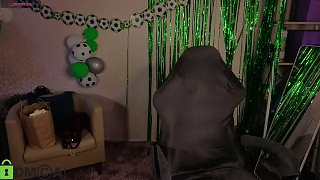 Snapshot of R0cket_bunny chatting on July 6, 1:13 am R0cket bunny online show from July 6, 1:13 am