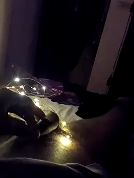 Snapshot of FitD69 chatting on October 18, 8:26 am FitD69 online show from October 18, 8:26 am