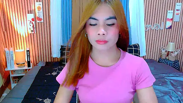 mikhaylahanderson online show from November 14, 7:40 am