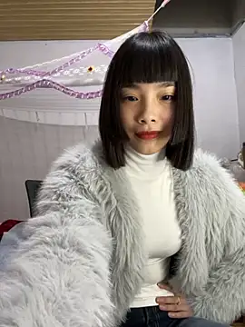 andymi1 online show from October 28, 1:47 pm