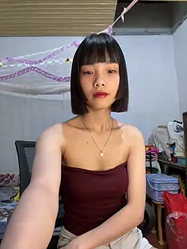 andymi1 online show from April 11, 2:16 am