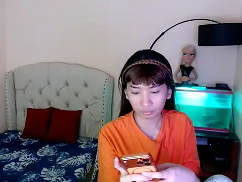 ShantalFoxxy  online show from March 20, 12:54 pm