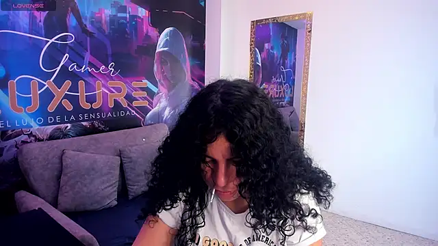 Snapshot of angelita_martins chatting on September 26, 8:35 pm angelita martins online show from September 26, 8:35 pm