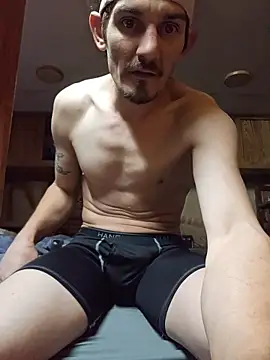 Snapshot of mike42088 chatting on March 24, 12:21 pm mike42088 online show from March 24, 12:21 pm