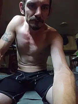 Snapshot of mike42088 chatting on July 5, 1:45 am mike42088 online show from July 5, 1:45 am