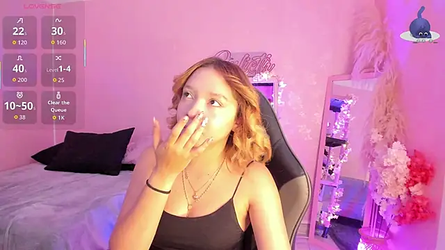 JuliethMoss online show from March 7, 6:16 pm