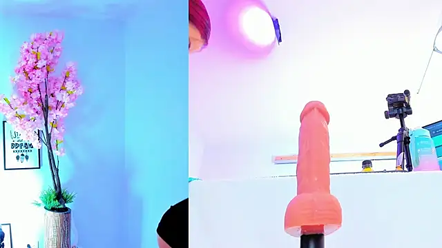 maily zanss online show from September 17, 7:15 pm