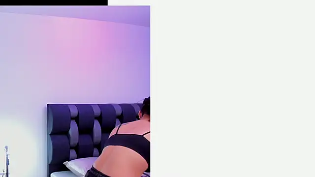 maily zanss online show from April 1, 7:55 pm