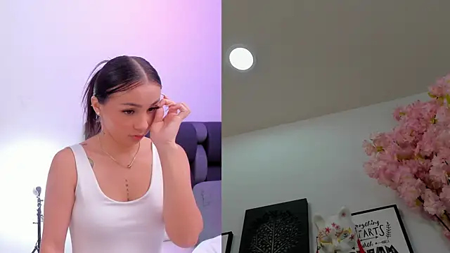 maily zanss online show from April 16, 7:36 pm