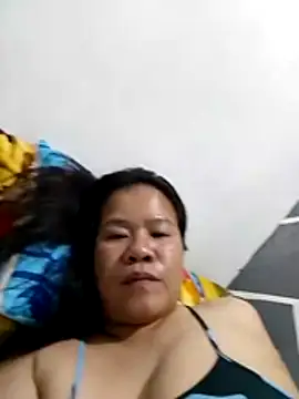 Snapshot of AsianbouncieGIRL chatting on April 23, 12:45 am AsianbouncieGIRL online show from April 23, 12:45 am