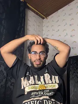 TU-MORENOO online show from September 22, 5:53 am