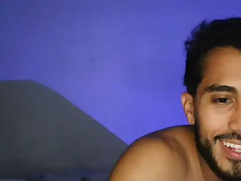 TU-MORENOO online show from December 5, 6:11 am