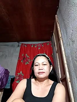 Everleigh mom online show from September 27, 7:52 pm