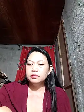 Everleigh mom online show from November 26, 7:59 pm