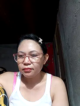 Everleigh mom online show from January 8, 11:29 pm