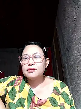 Everleigh mom online show from January 11, 11:48 am