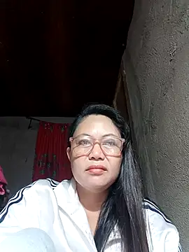 Everleigh mom online show from January 14, 7:41 pm