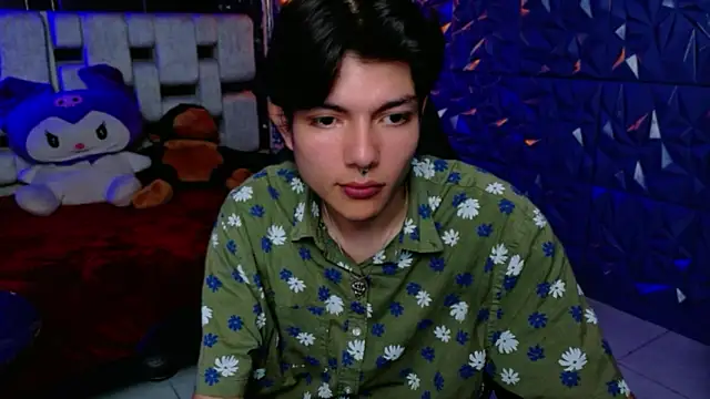 Snapshot of alandelrey57 chatting on February 28, 9:10 am alandelrey57 online show from February 28, 9:10 am