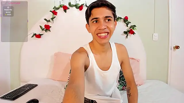 JoshuaSanzz online show from October 5, 3:38 am