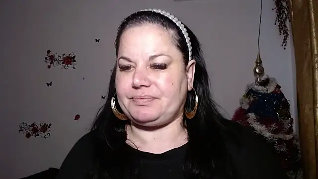 andreea2011 online show from October 13, 6:35 am