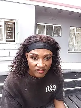 Lsnickykhanyile online show from February 19, 9:27 am