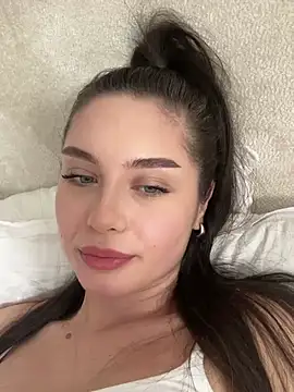 Ashley-Evans online show from February 26, 7:31 am