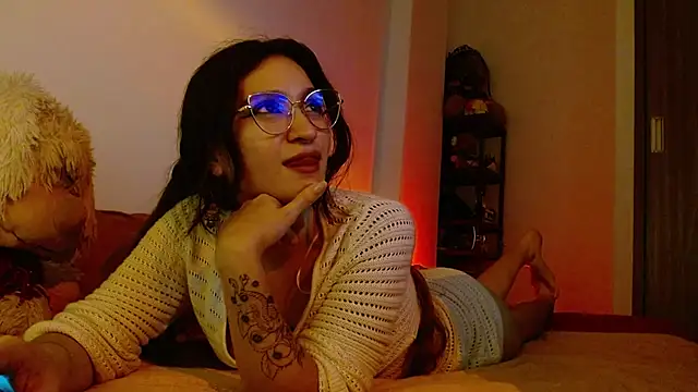 lia ana online show from March 27, 8:26 am