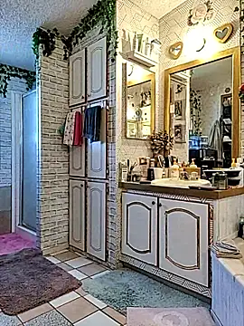 Snapshot of TranSexualJade95 chatting on January 16, 7:07 pm TranSexualJade95 online show from January 16, 7:07 pm