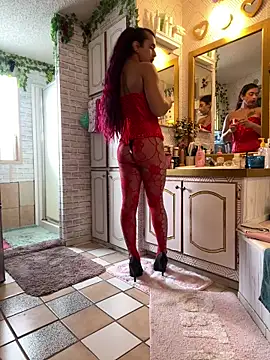 Snapshot of TranSexualJade95 chatting on February 14, 10:39 pm TranSexualJade95 online show from February 14, 10:39 pm